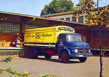 Camión Mercedes Benz L322 de 1966