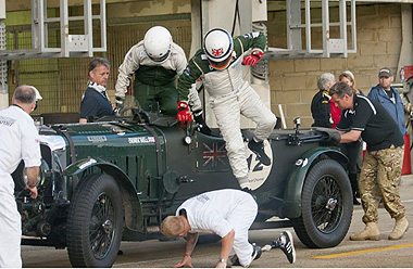 Derek Bell y Bentley  