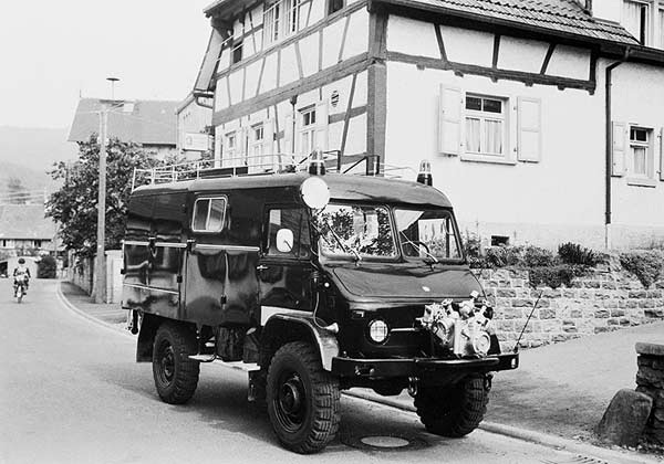 Camiión Militar Clásico Unimog S serie 404